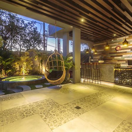 7Rooms Villa Seminyak エクステリア 写真